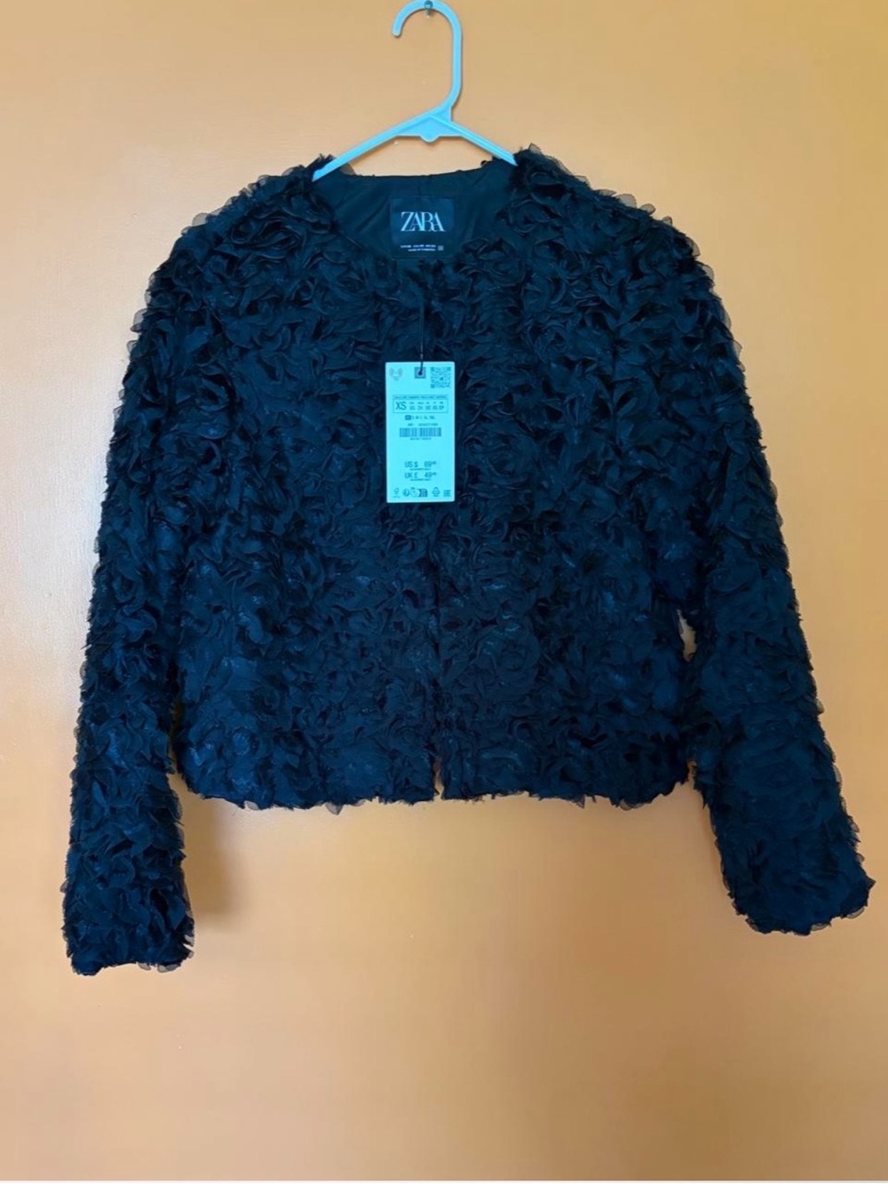 ZARA Black Textured Rosette Cropped Blazer